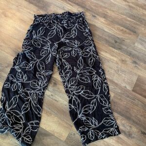 Torrid Black Leaf Pattern Wide Leg Pants, 0